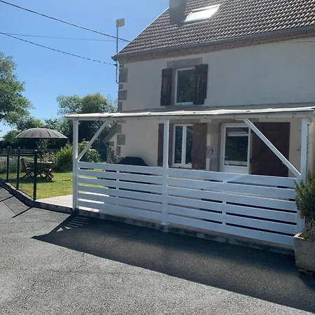 Swift Gites Creuse Trois-Fonds Exterior photo